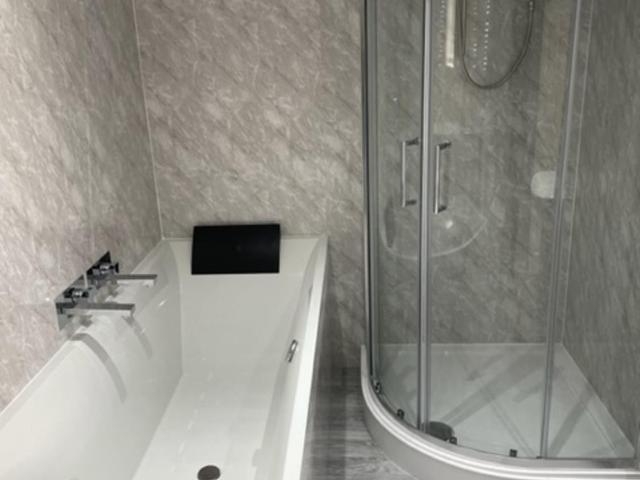 Stuart Hotel 45/54