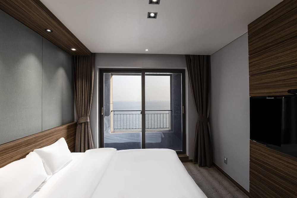 Western Grace Hotel 21/60