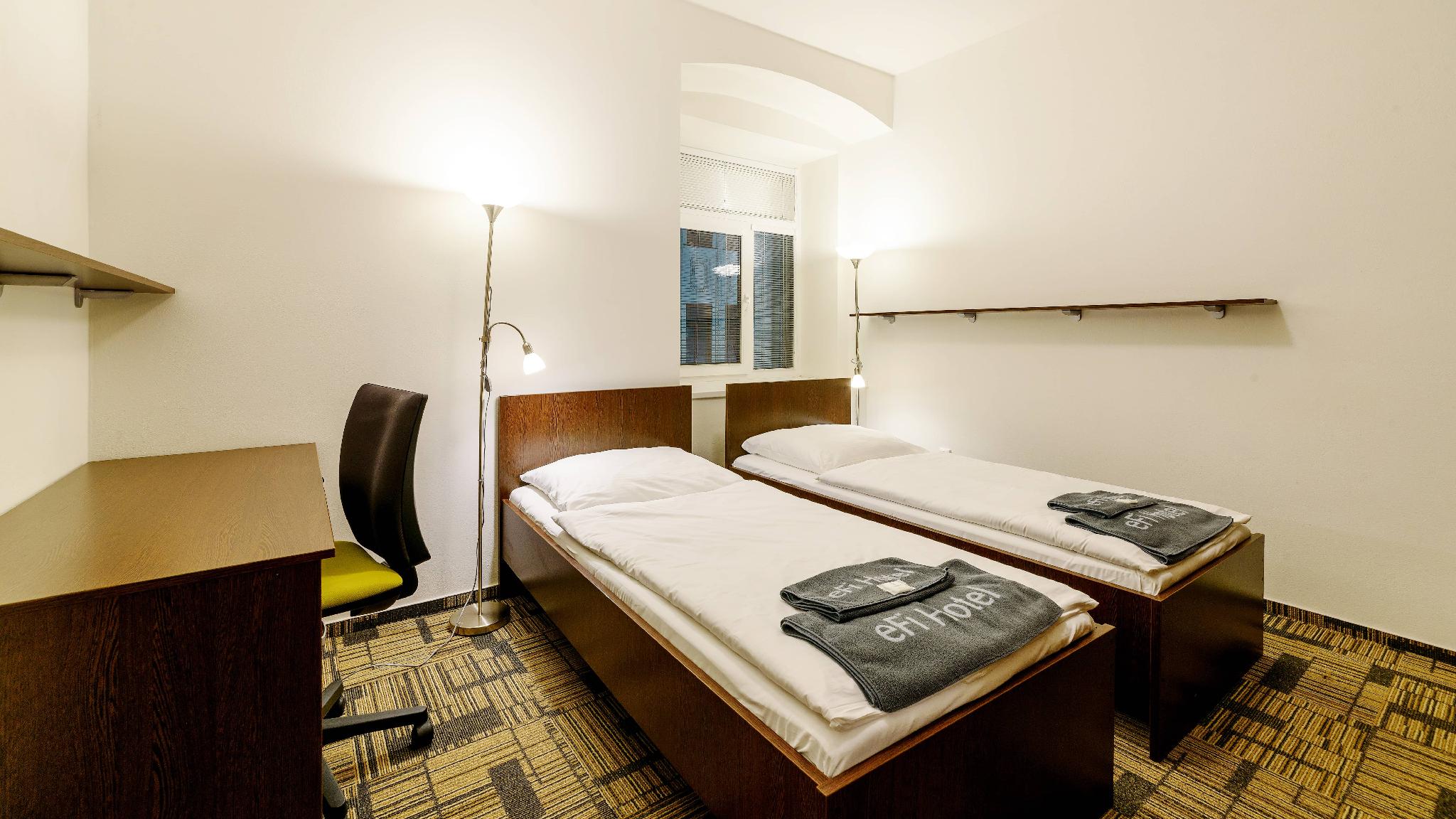 1 Bedroom, Junior Suite