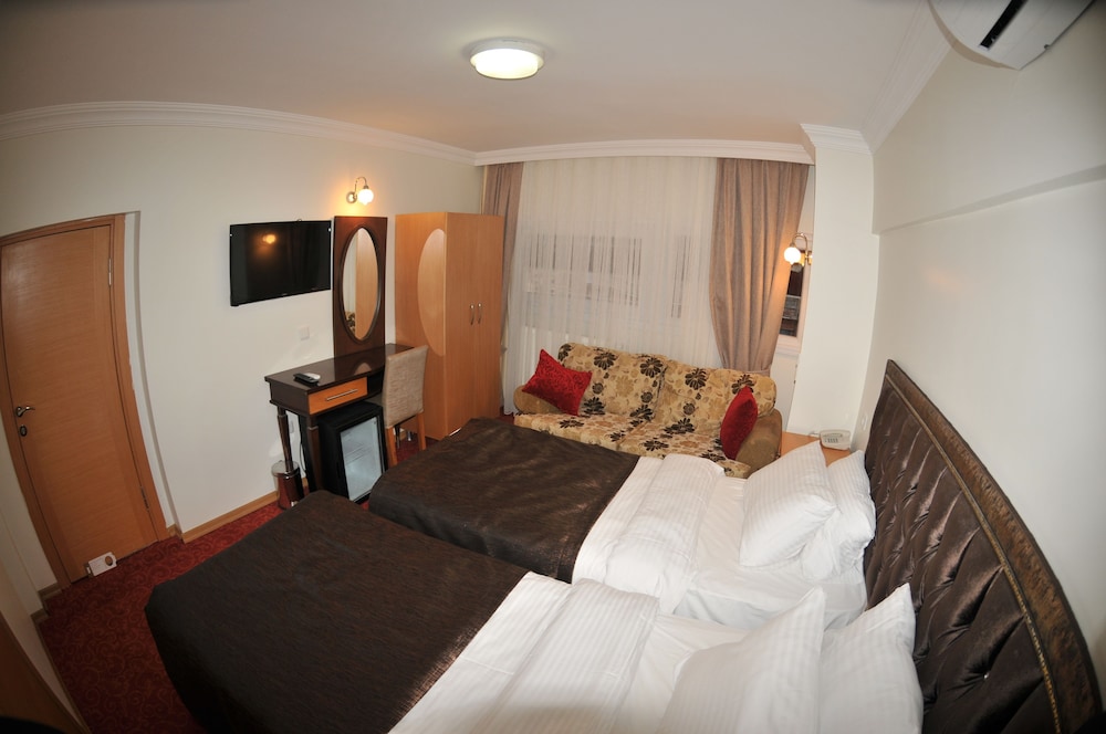 Palace Point Hotel 22/42