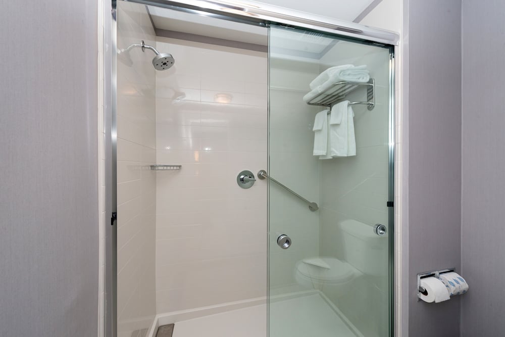 Hyatt Place Dallas/Rockwall 47/49