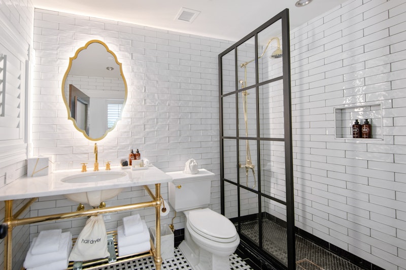 The Fairmount Hotel 54/55