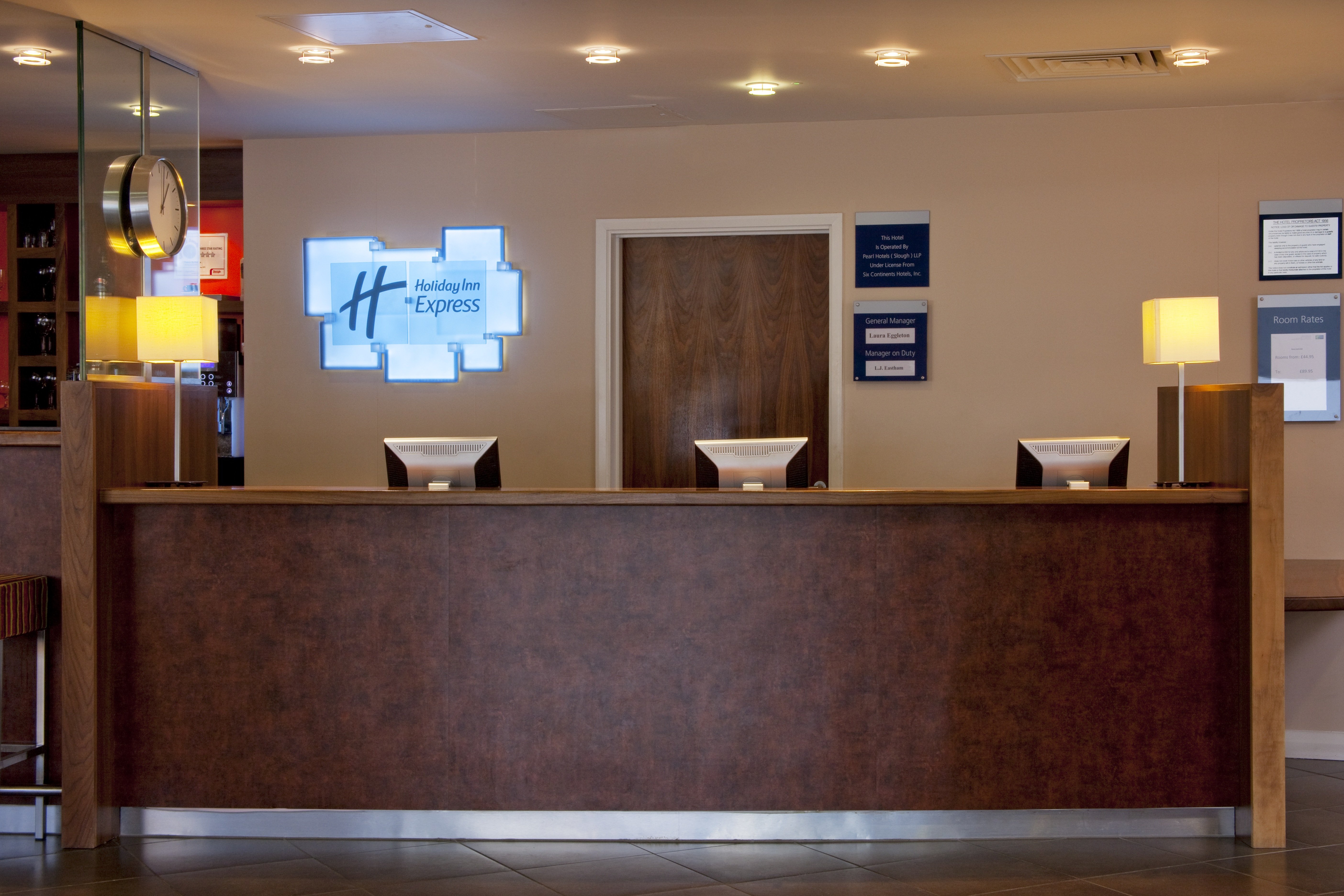 Holiday Inn Express Slough 6/16
