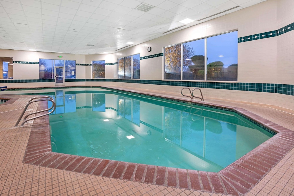 La Quinta Inn & Suites by Wyndham Boise Towne Square 33/62