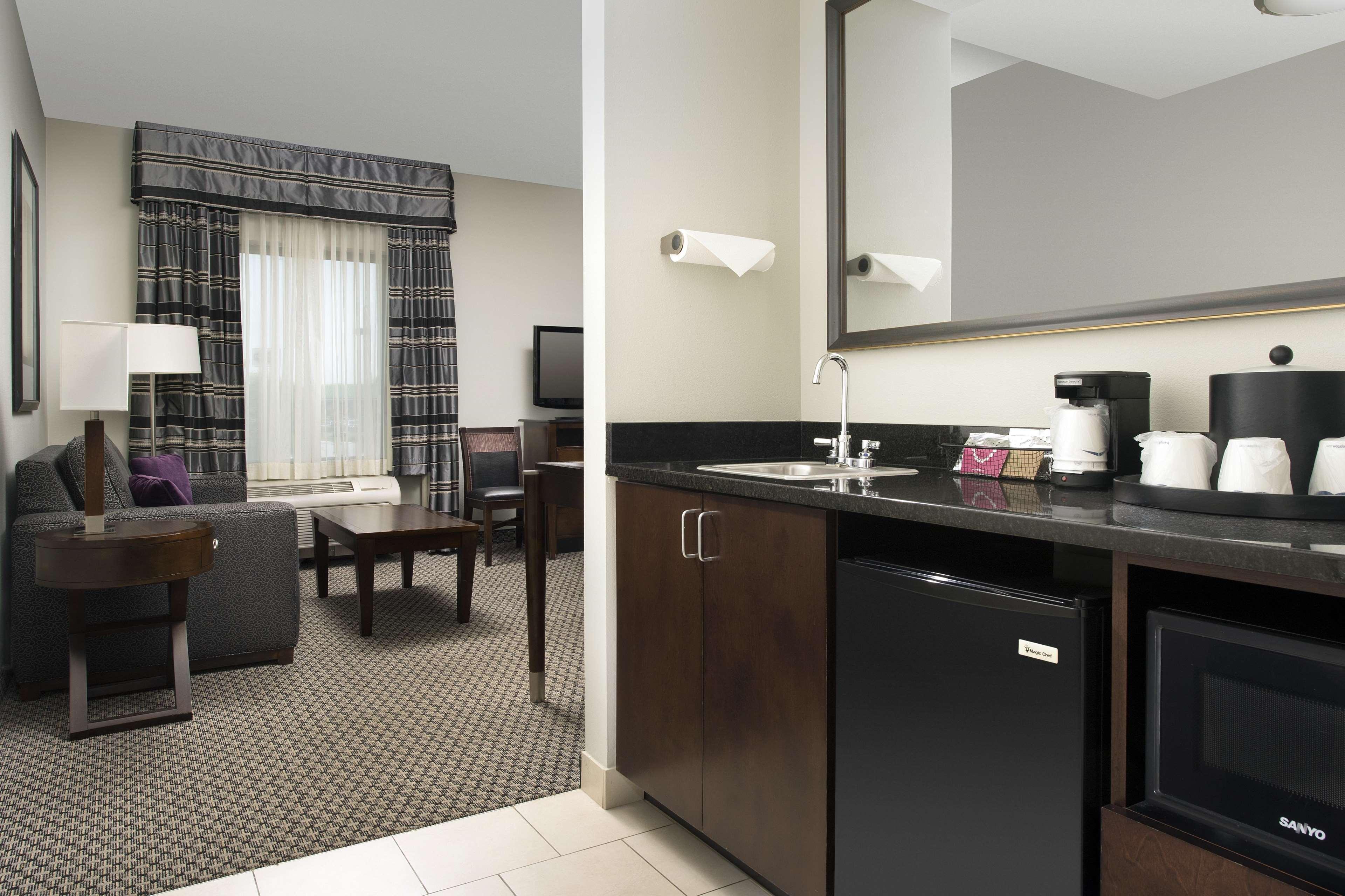 استوديو بسرير كينج، Hampton Inn & Suites Athens-I-65 (Huntsville Area) 2/2