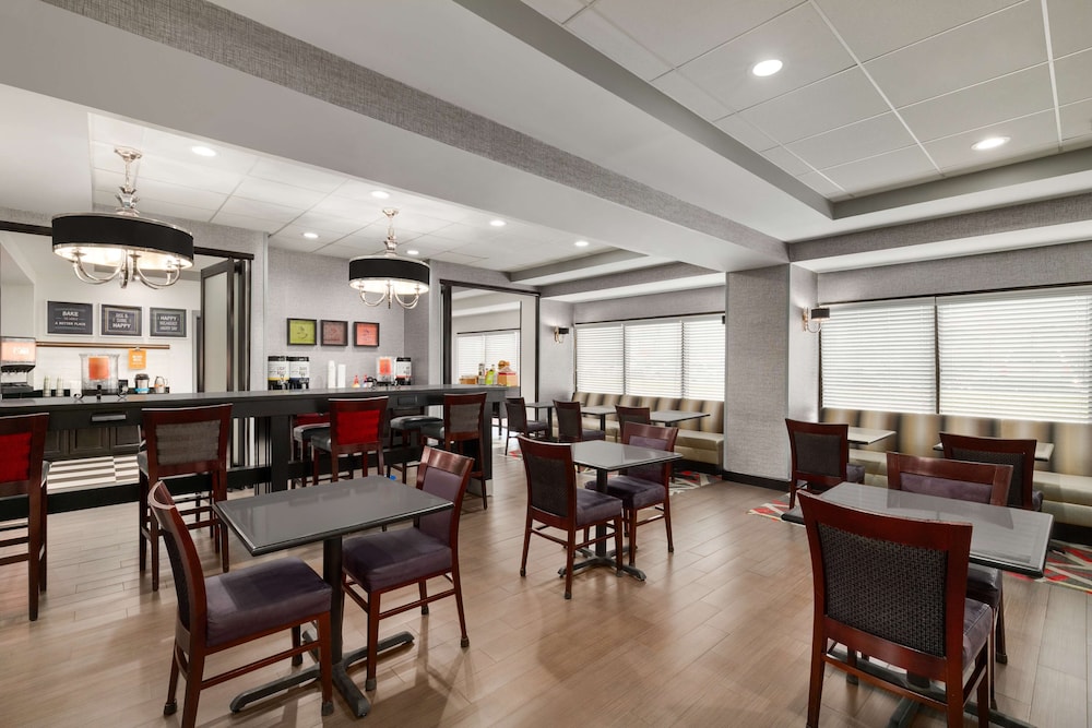 Hampton Inn Greenville/Simpsonville 31/38