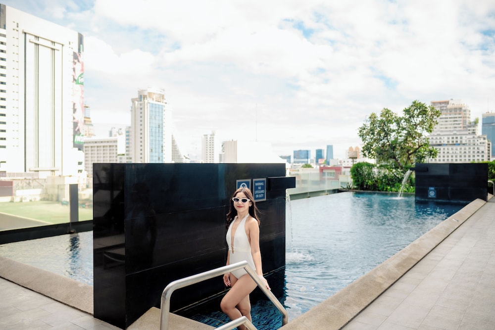 Four Points by Sheraton Ploenchit Bangkok 26/56