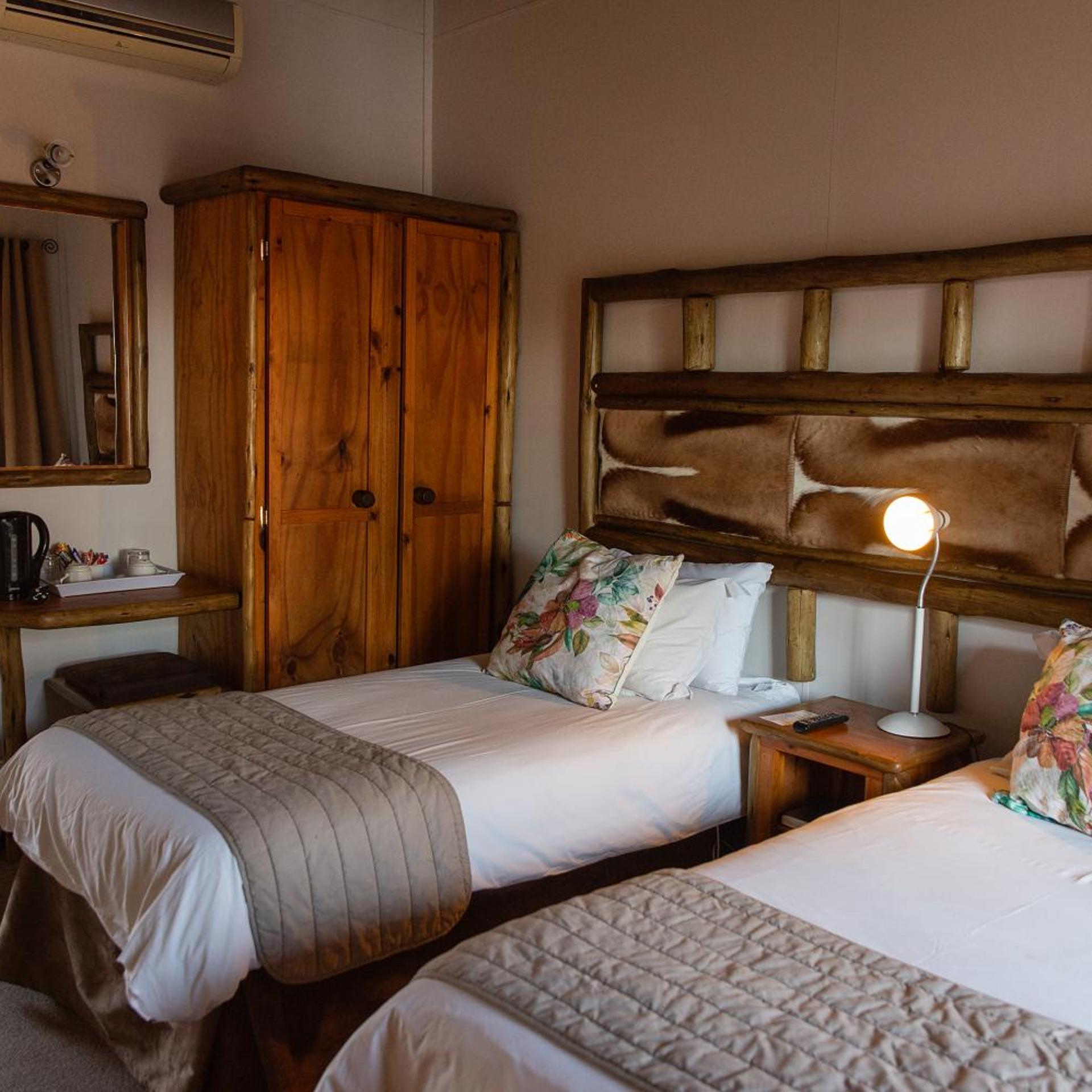 Standard, Twin Beds