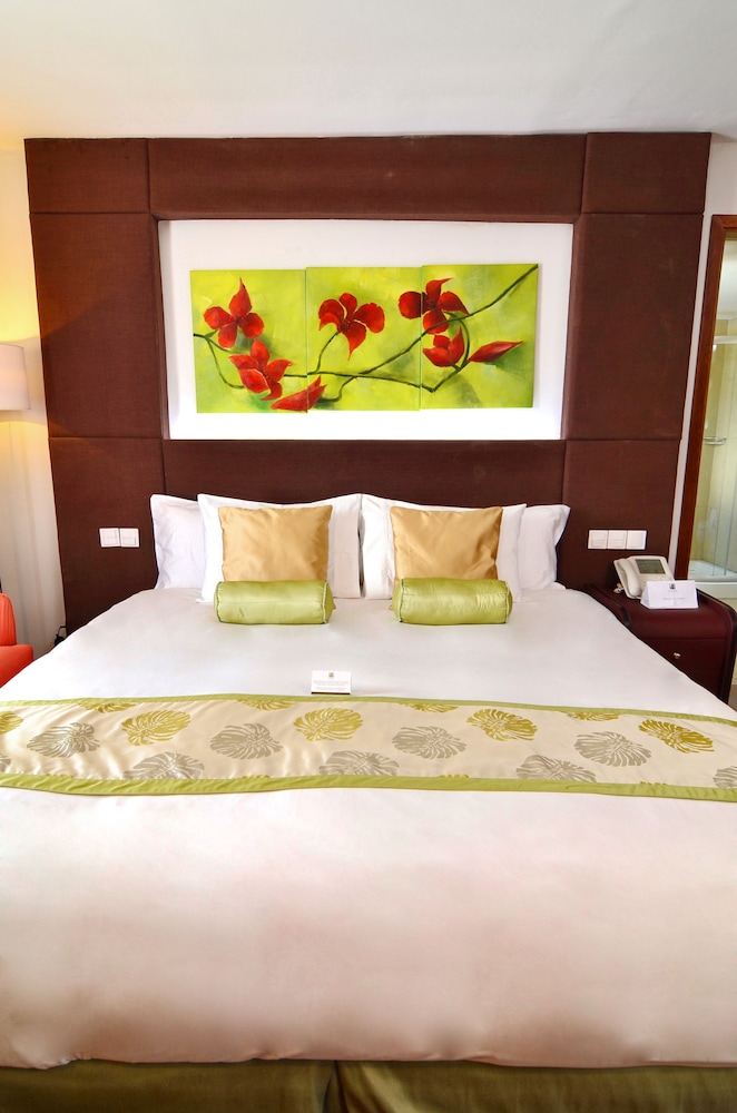 Cocoon Boutique Hotel 9/41