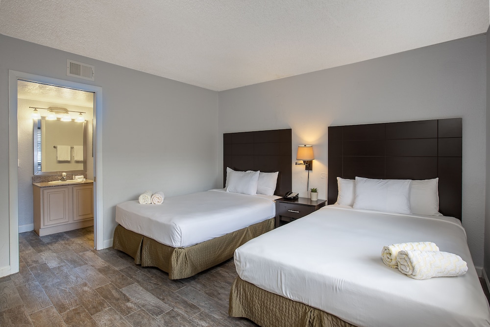 Legacy Vacation Resorts - Orlando-Kissimmee 33/95