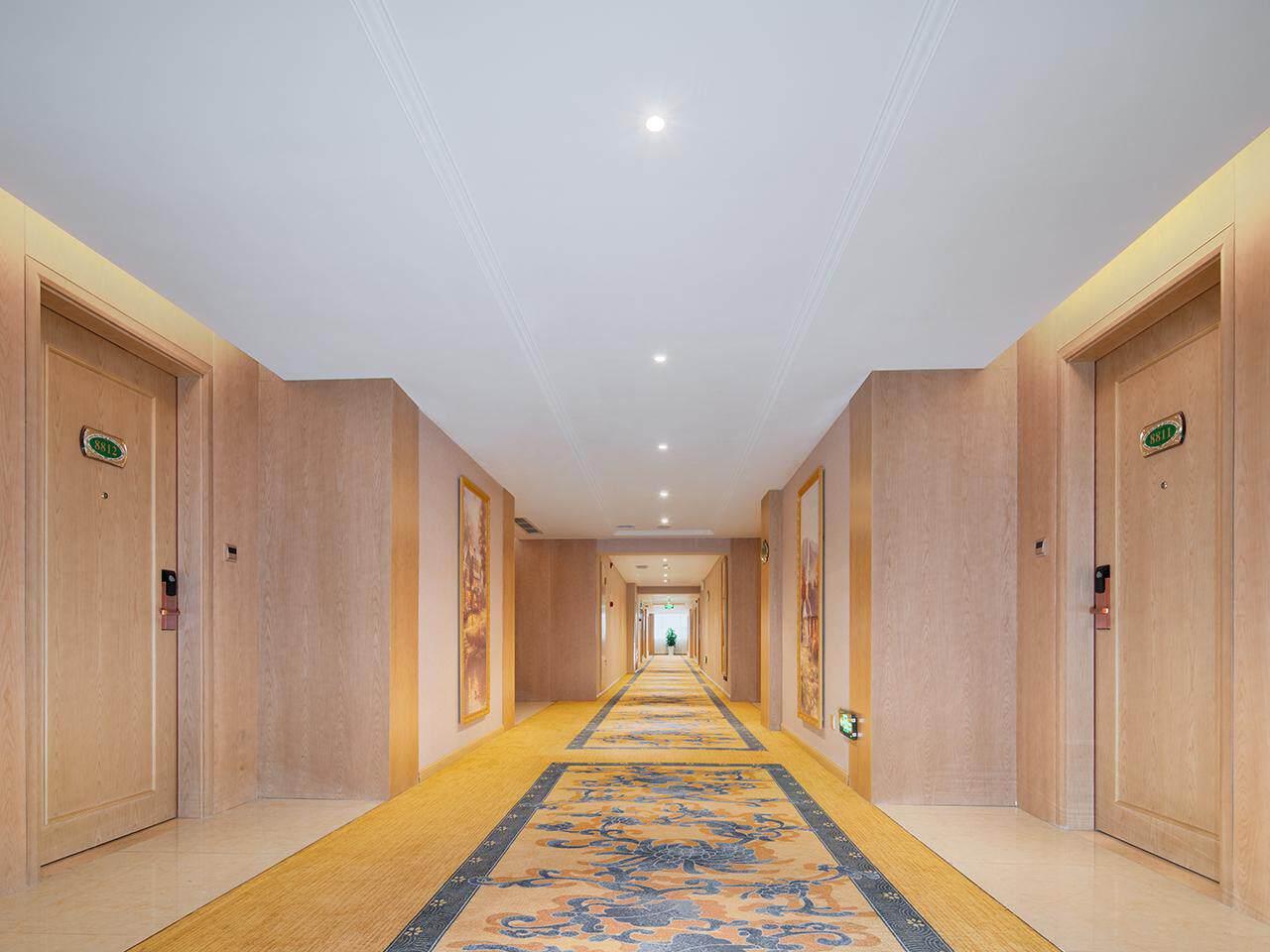 Vienna International Hotel (Chengdu Pidu Bailun Plaza) 11/71