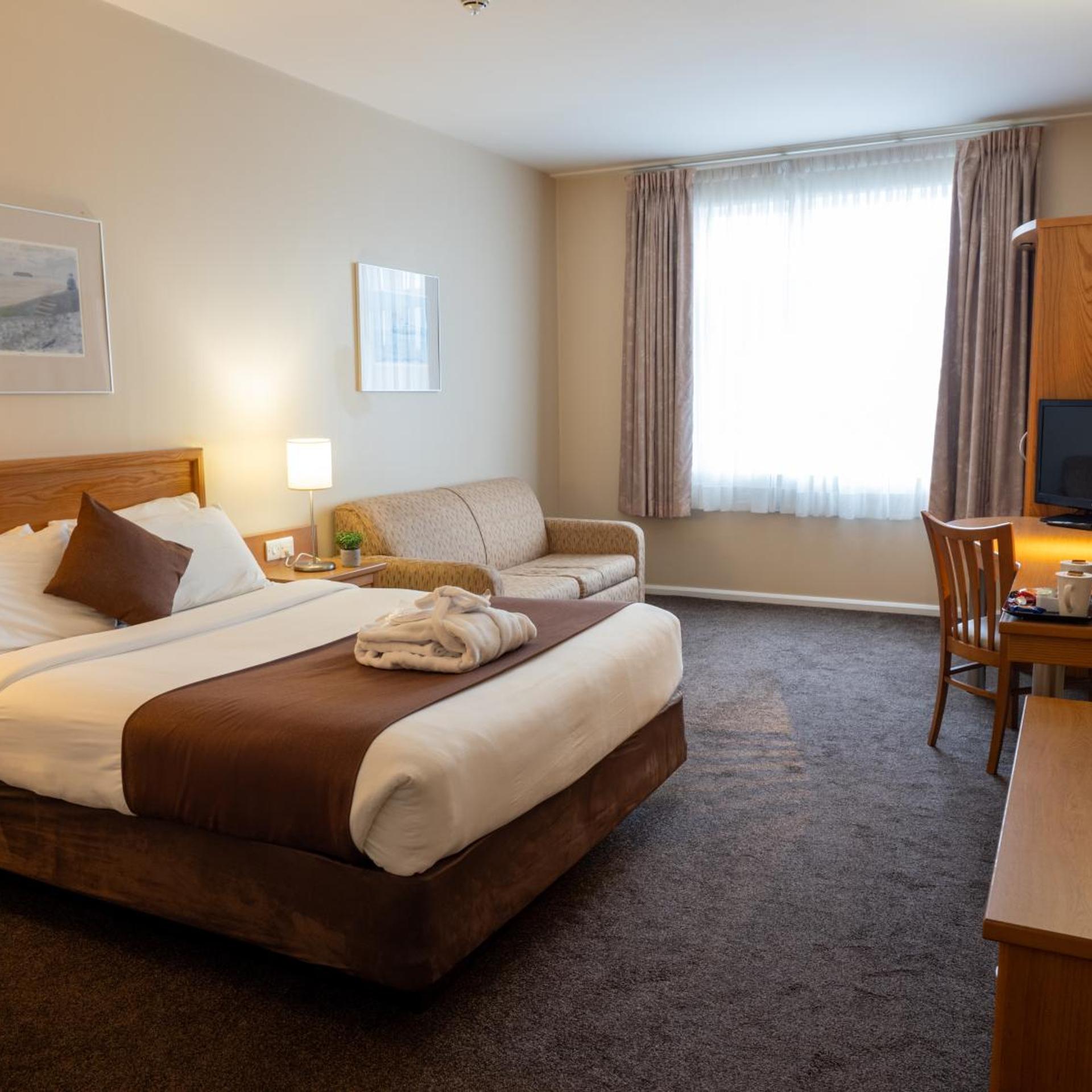Room, Double Bed