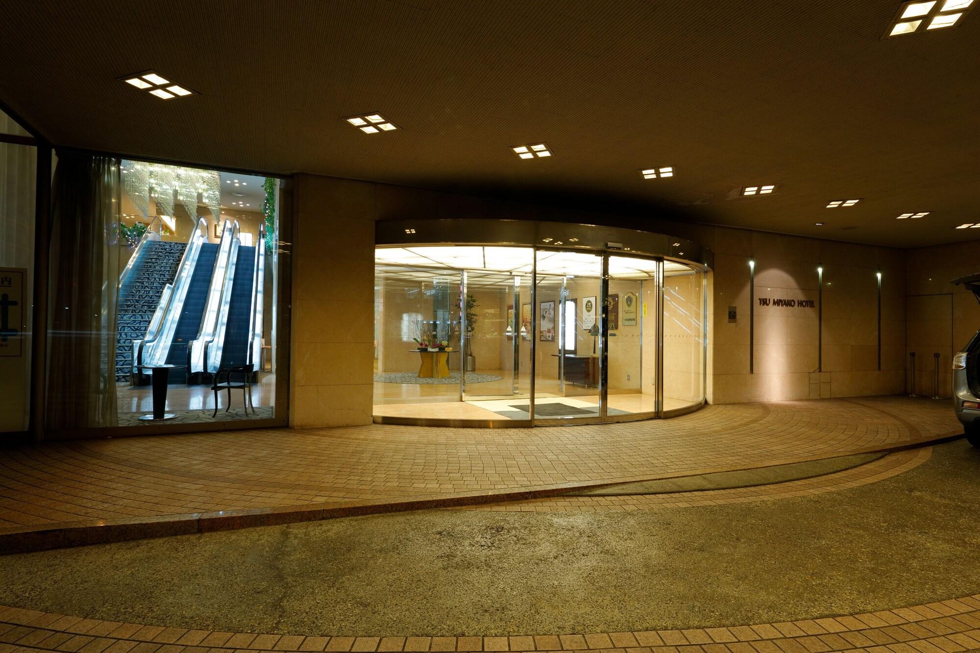 Hotel Tsu Center Place 3/30
