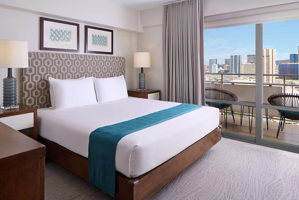 2 BEDROOMS, LUXURY, CITY VIEW, KITCHEN