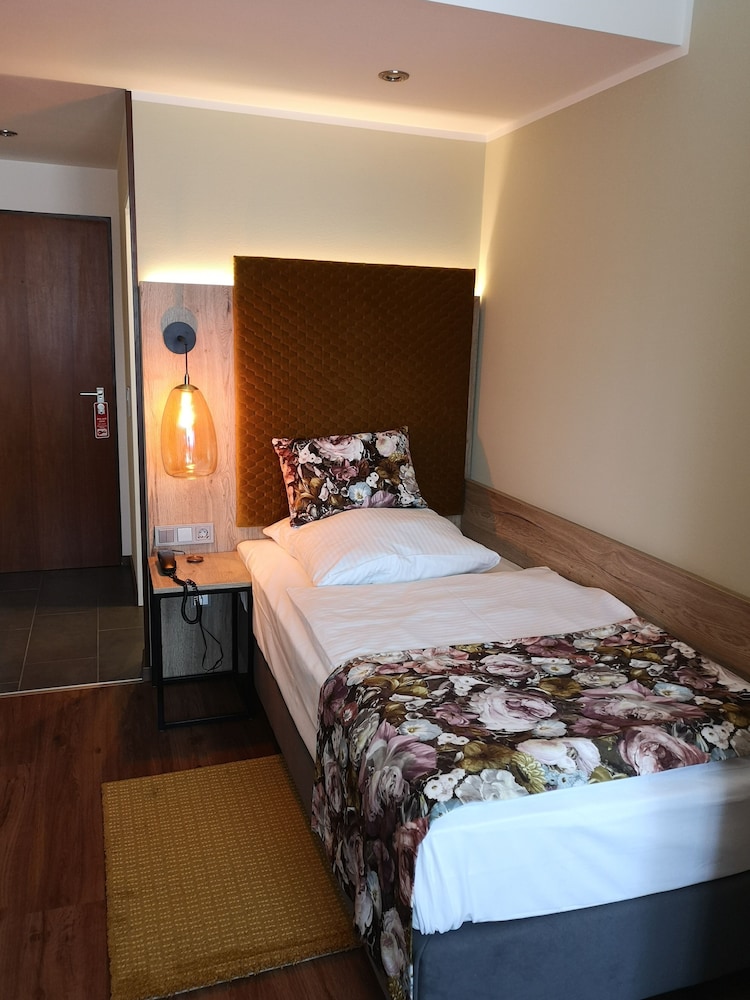Hotel Spahr 12/70