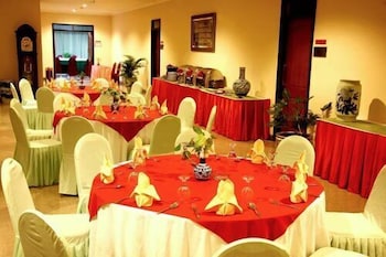 Grand Tiga Mustika 18/28