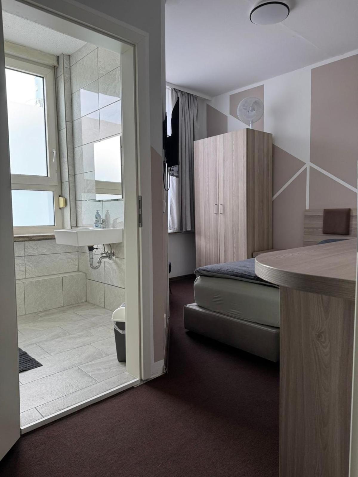 Hotel Linda 28/28