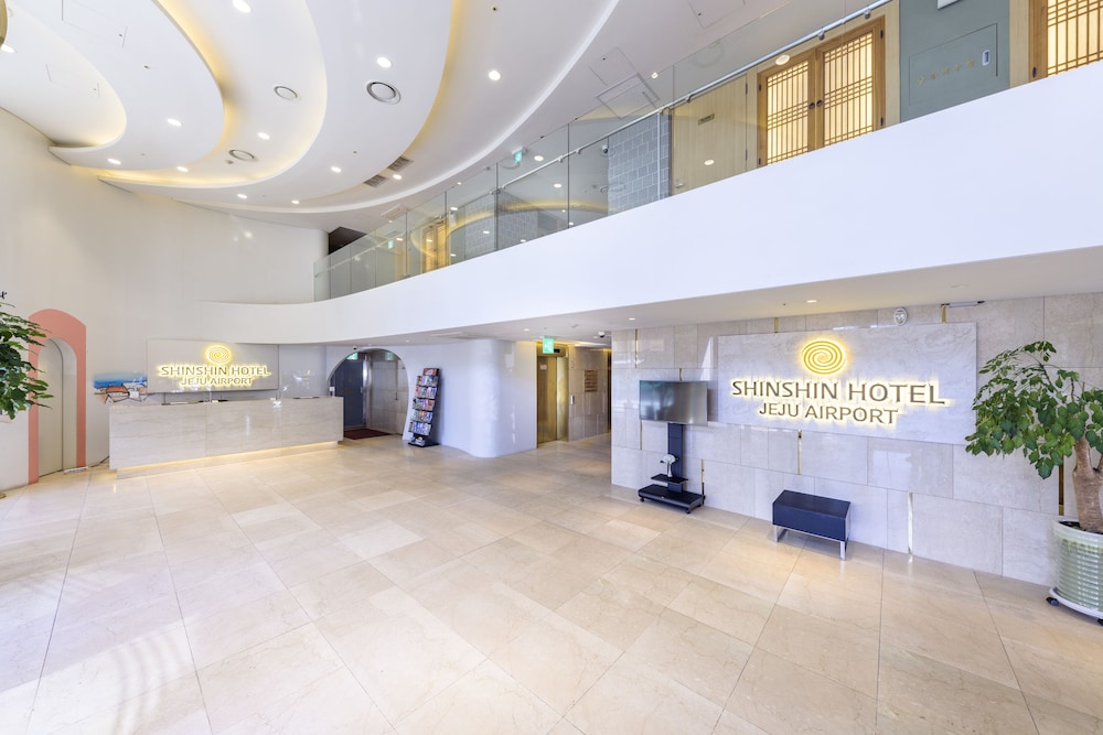 Shin Shin Hotel Jeju Airport (ex Hotel Kenny Story Premium Jeju Yeondong) 6/61
