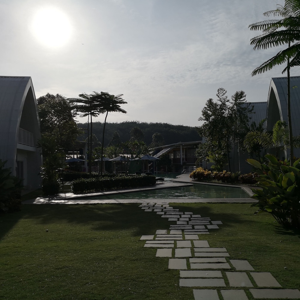 Dash Box Hotel Cyberjaya 44/48
