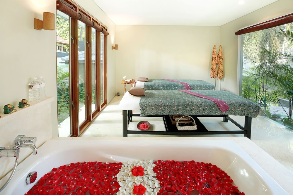 Royal Kamuela Villas & Suites at Monkey Forest Ubud – Adults Only 15/75