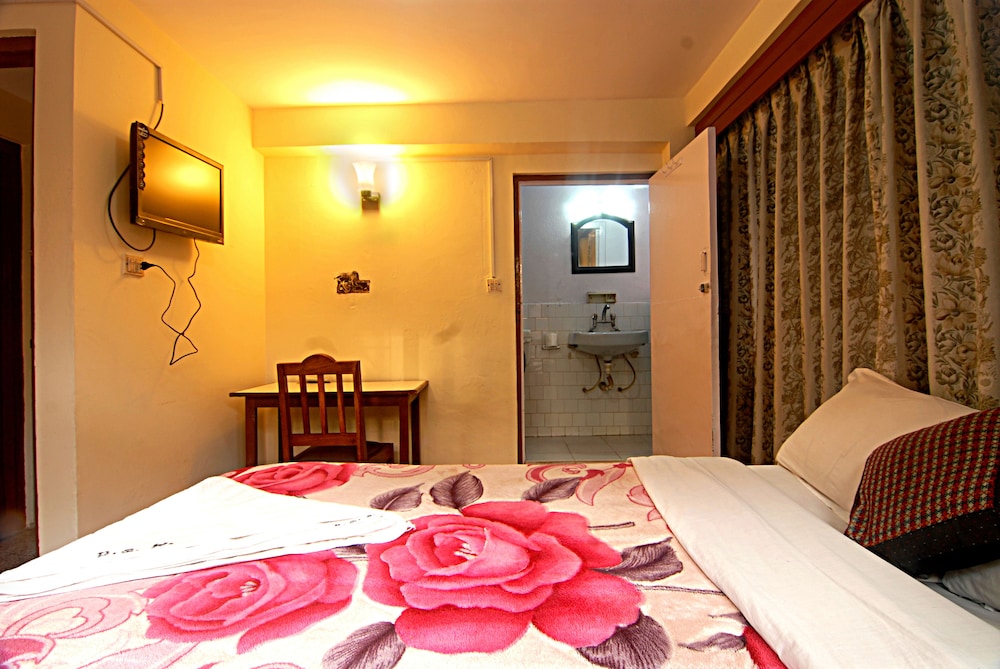 Pilgrims Guest House 46/58