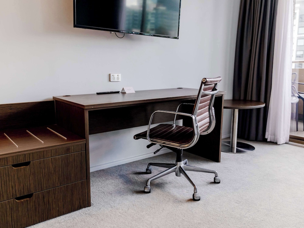 Mercure Brisbane Spring Hill 51/61