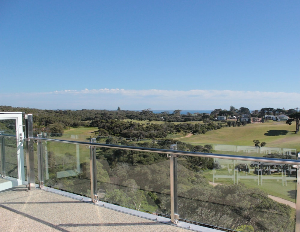 Mercure Portsea 37/67