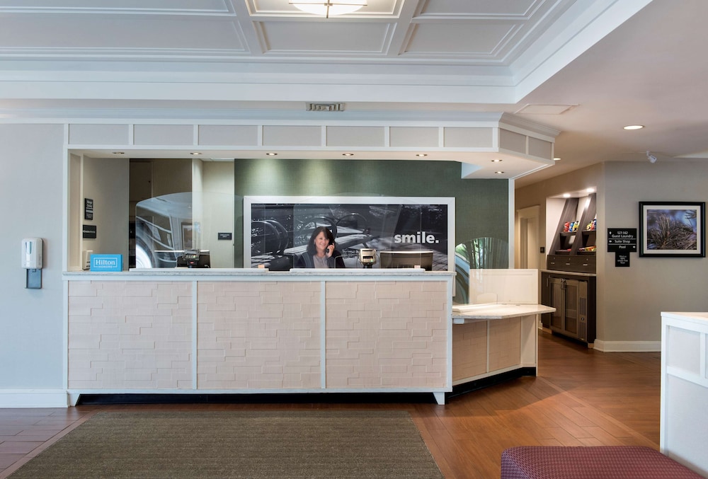 Hampton Inn Middletown 5/48