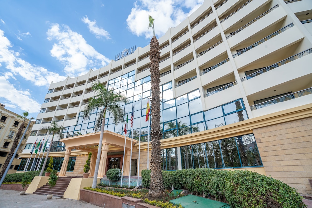 Azal Pyramids Hotel 12/74