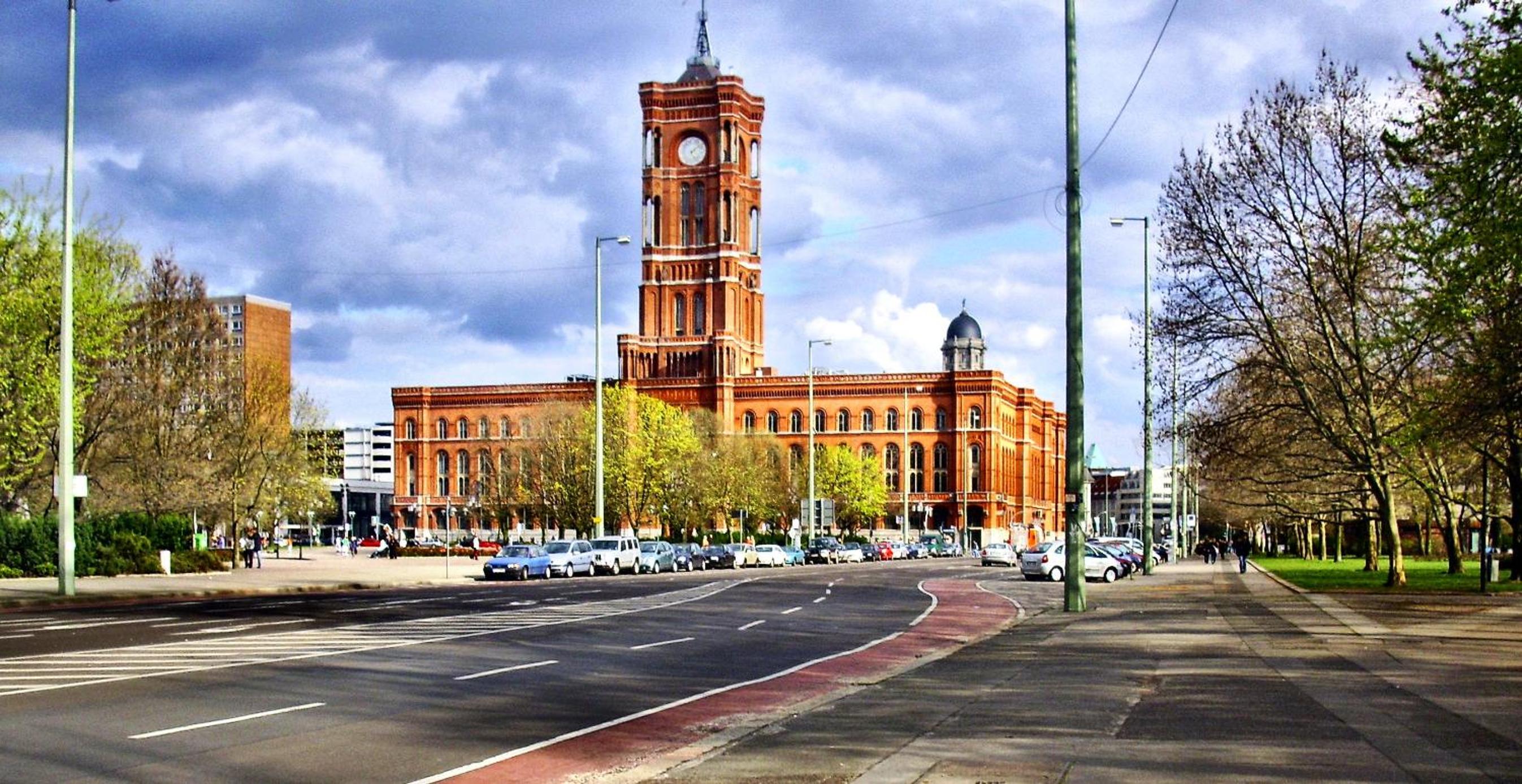 BNB near Brandenburg Gate - Rooms & Apartments 12/15