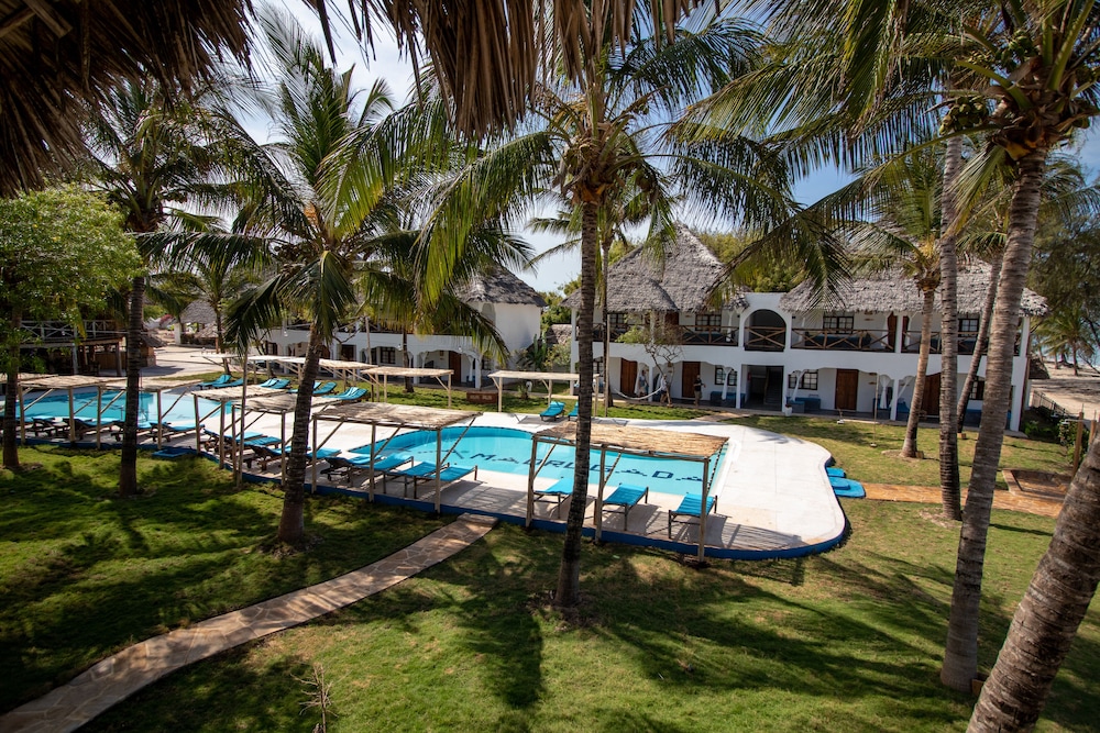 Nest Style Beach Hotel Zanzibar 44/59