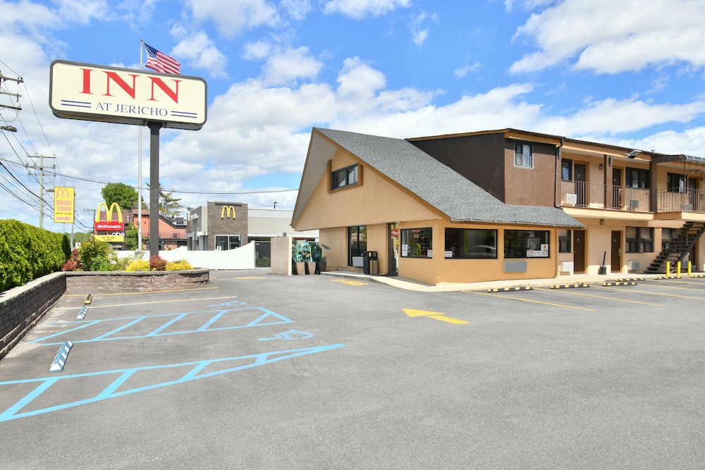 Inn at Jericho 19/24