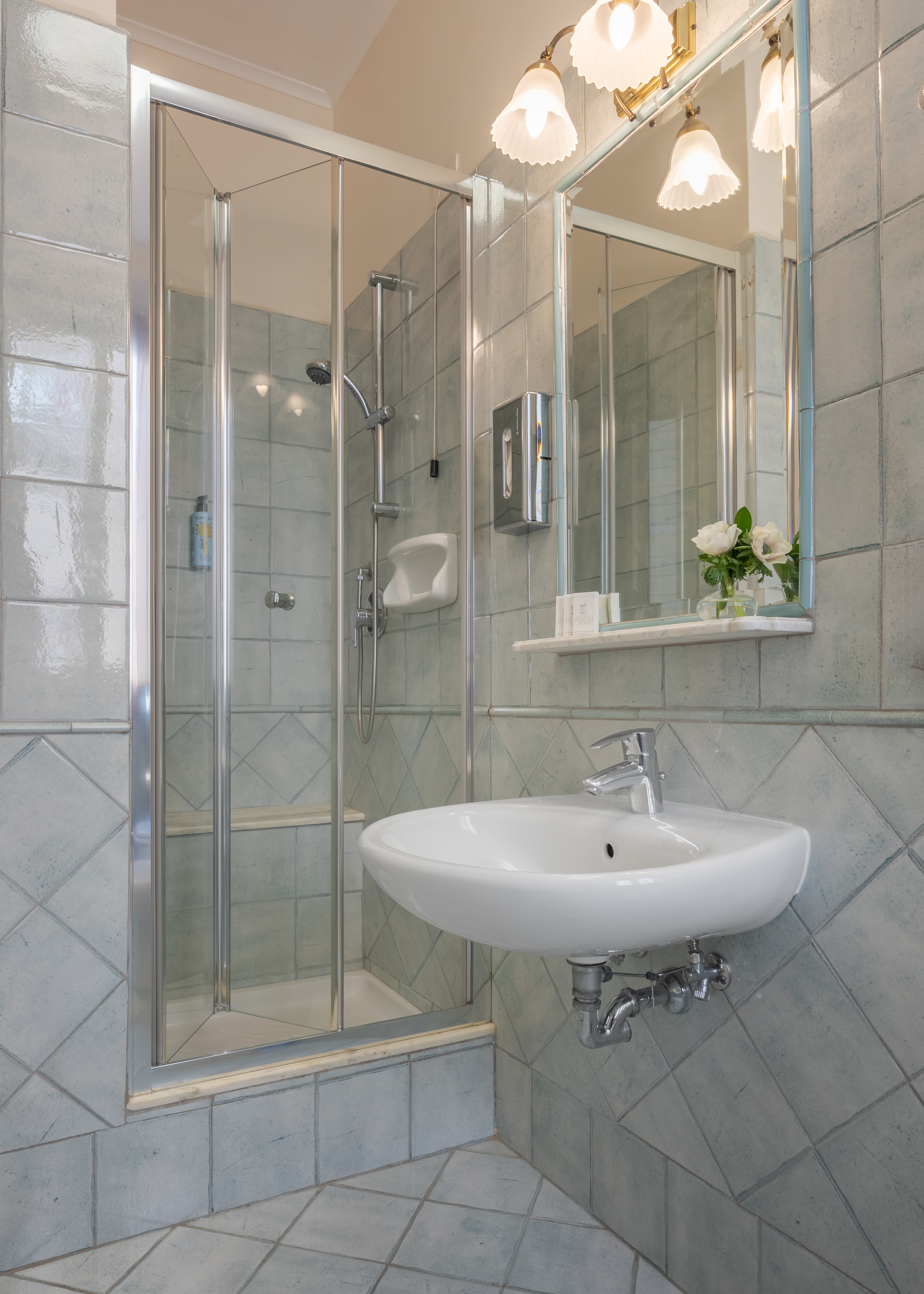 غرفة قياسية مفردة، Forum Hotel Rome 5/6