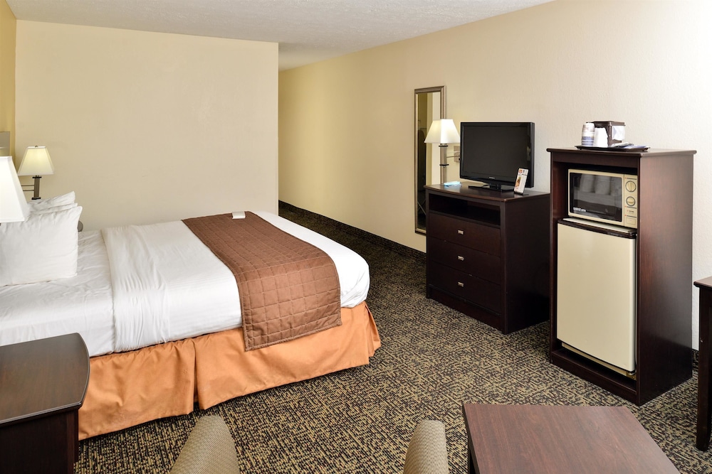 Best Western Inn Elyria 10/26