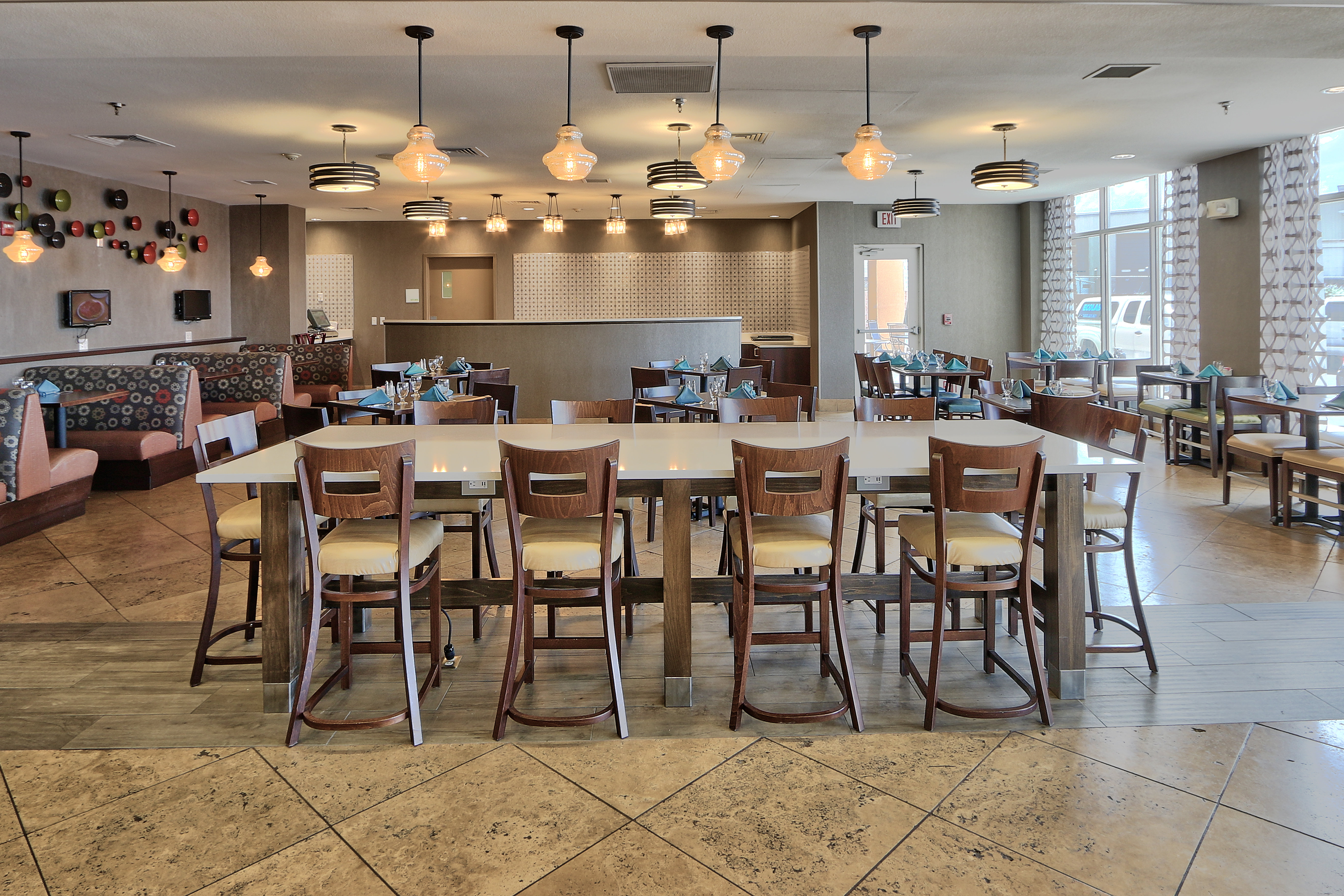 Holiday Inn & Suites Albuquerque-North I-25 38/48