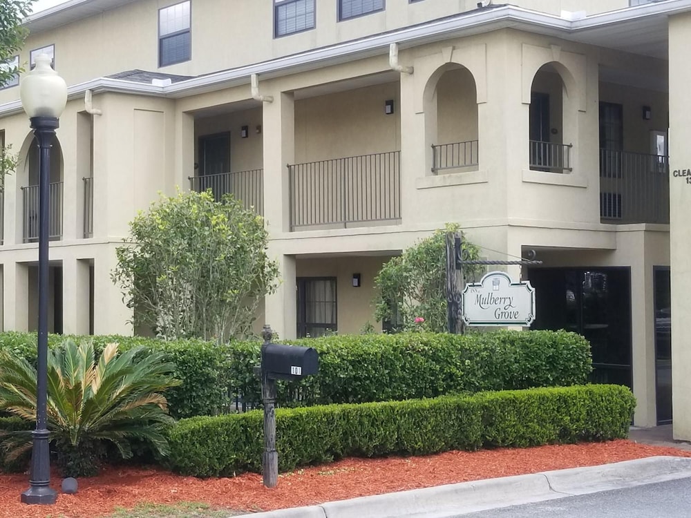 Inn at Mulberry Grove 4/33