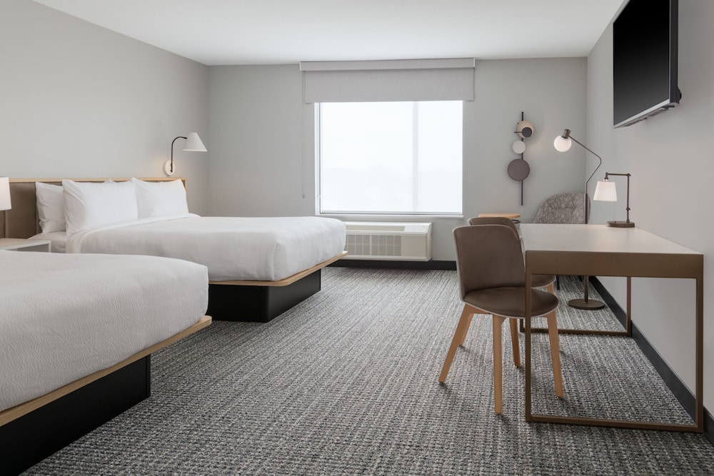 Towneplace Suites By Marriott Norfolk 9/35