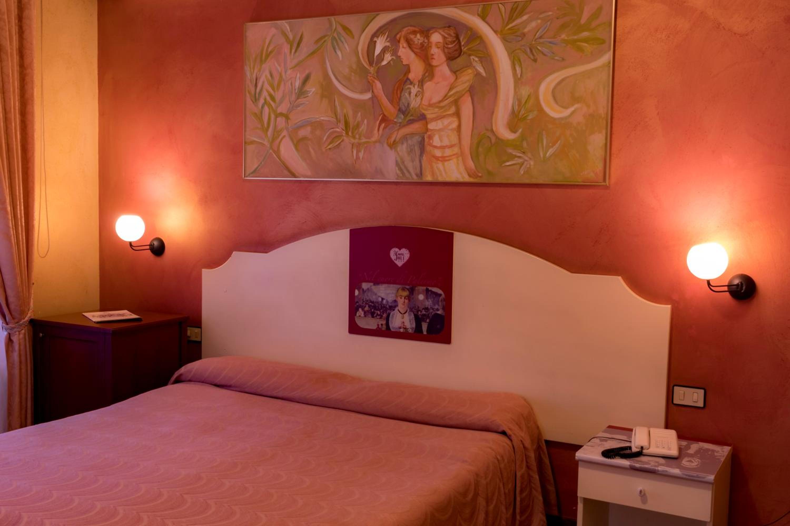 Room, Quadruple, Bunk Bed, Joli Hotel 3/10