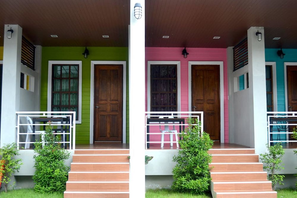 Toffee House Resort 8/47