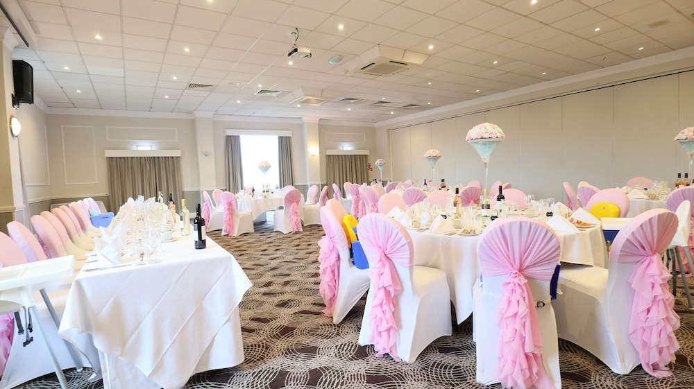 Citrus Hotel Coventry By Compass 48/50