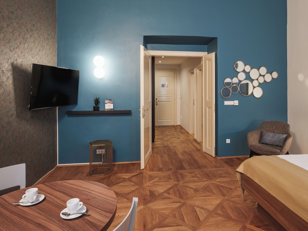 Golden Angel Suites by Adrez Living 45/62