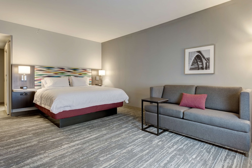 Hampton Inn St. Louis Wentzville MO 29/57