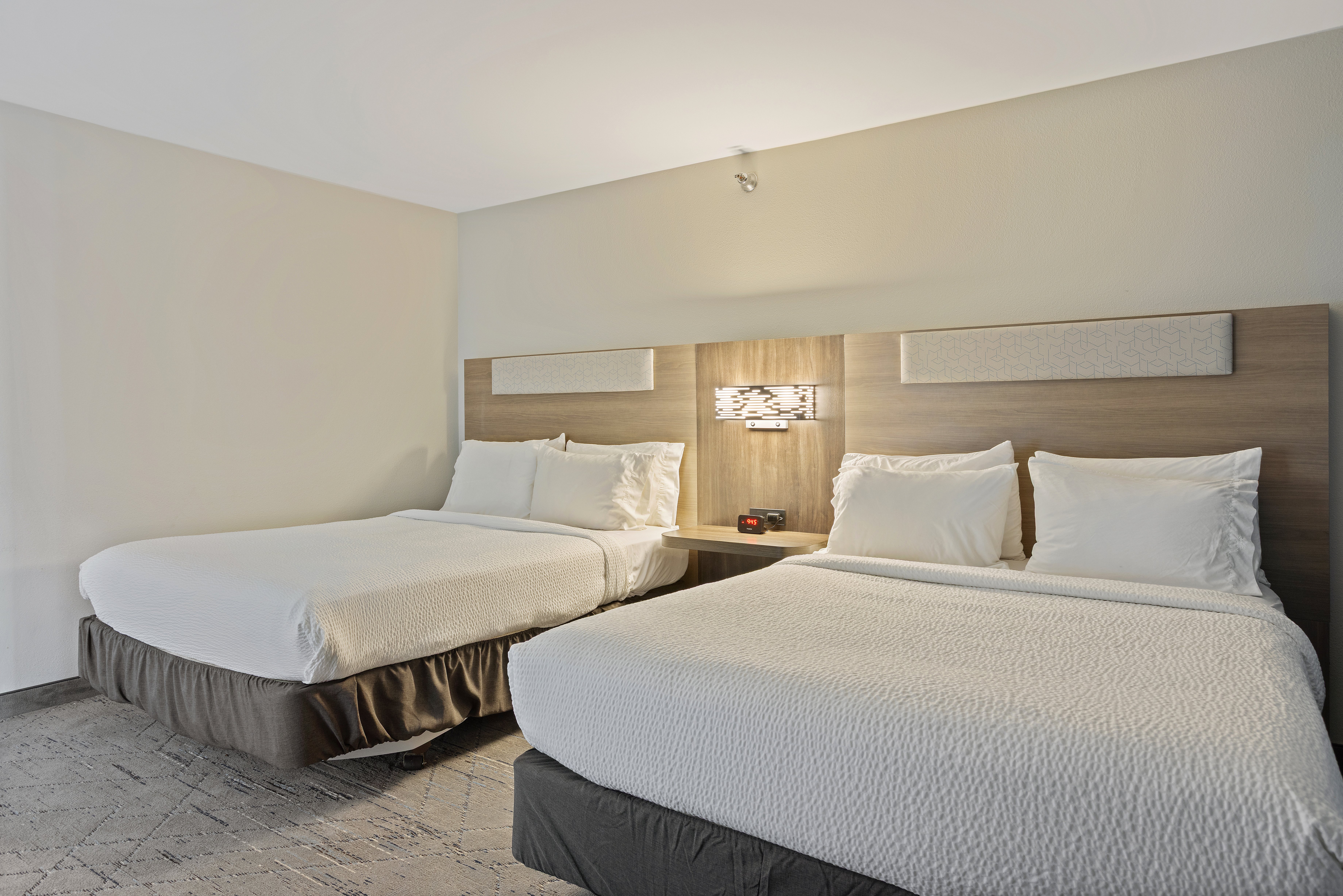Holiday Inn Express & Suites Torrington 31/78