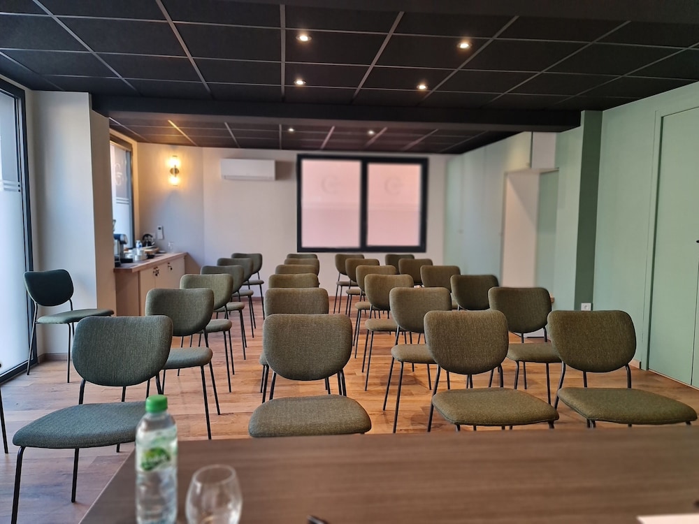 Le C Boutique Hôtel 66/75