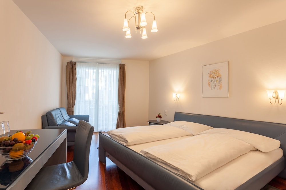 Hotel Weisses Rossli 10/29