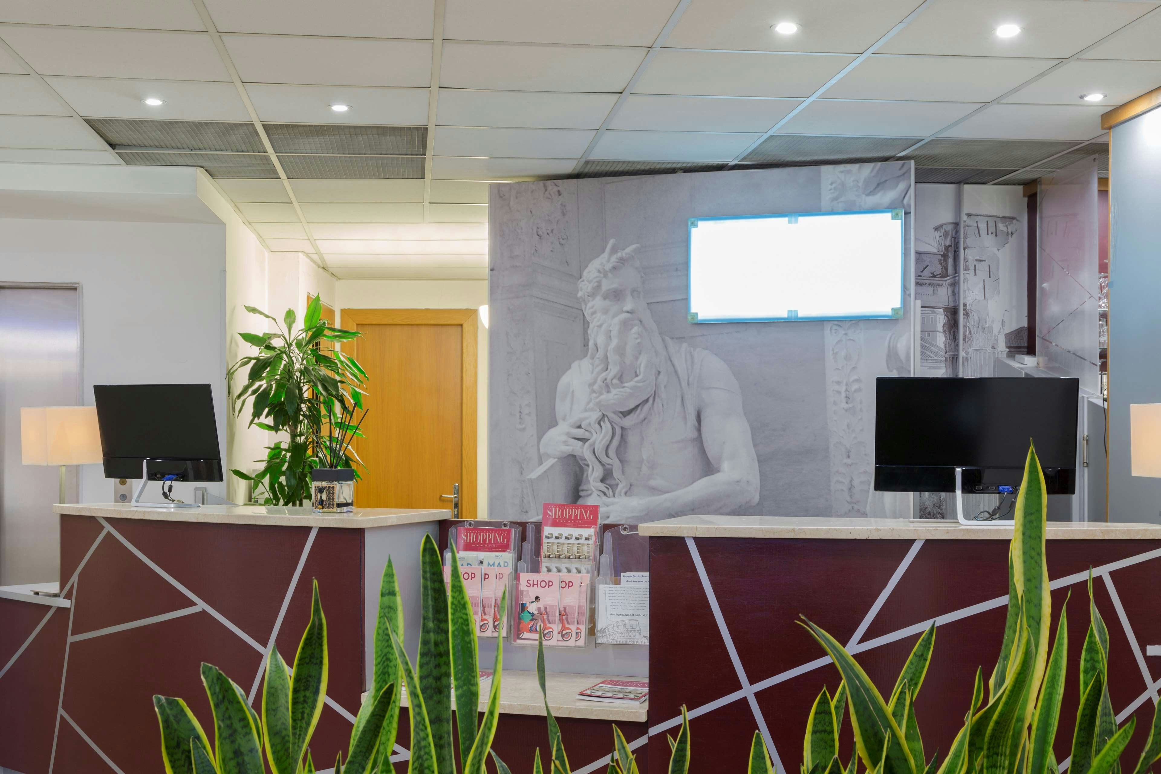 B&B Hotel Roma Tuscolana San Giovanni 28/41