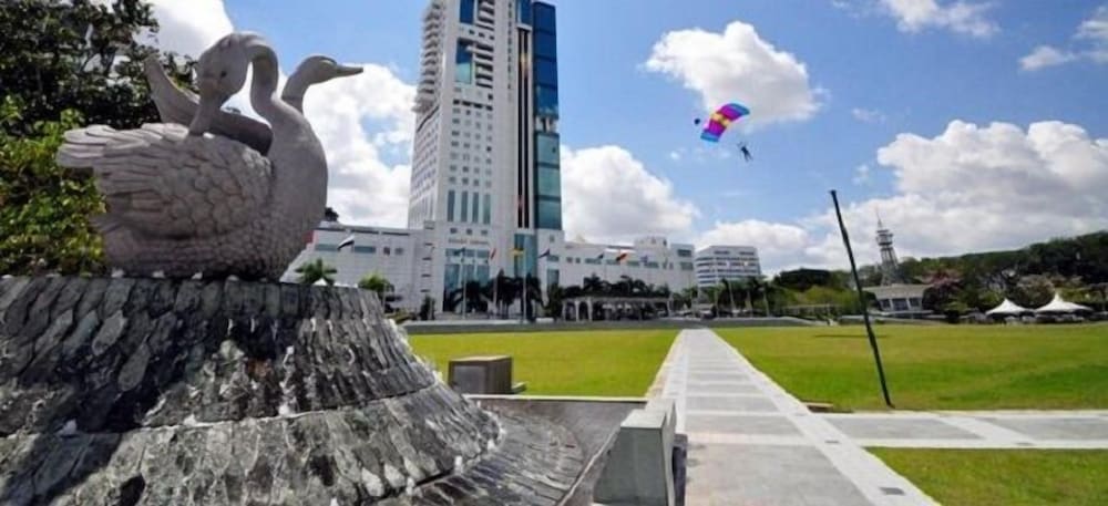 Kawan Hotel 30/32