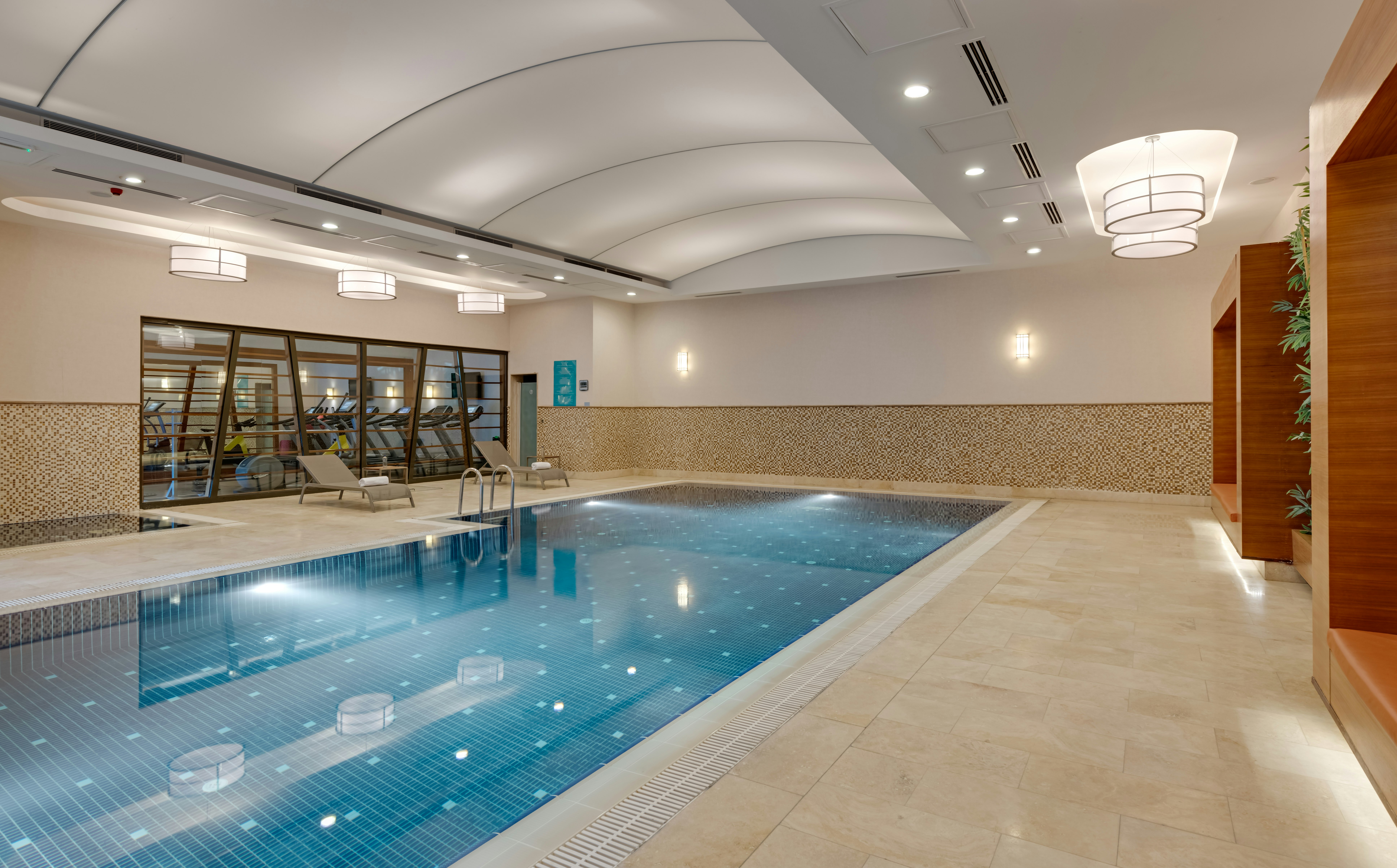Doubletree By Hilton Hotel Van 45/87