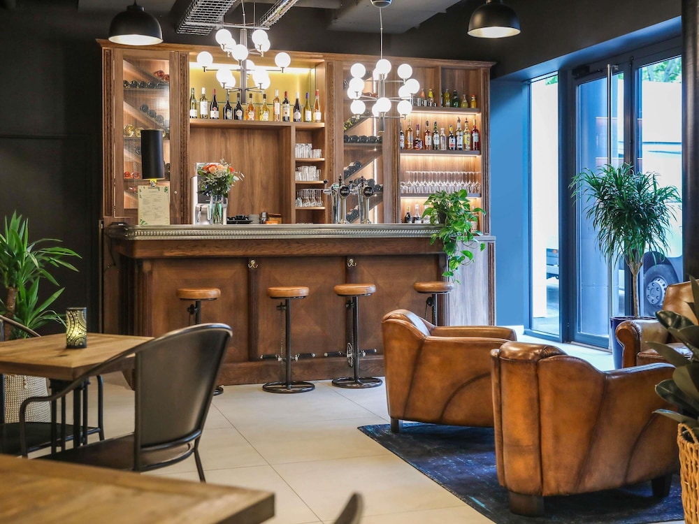 Ibis Styles Puteaux Paris La Defense 61/74