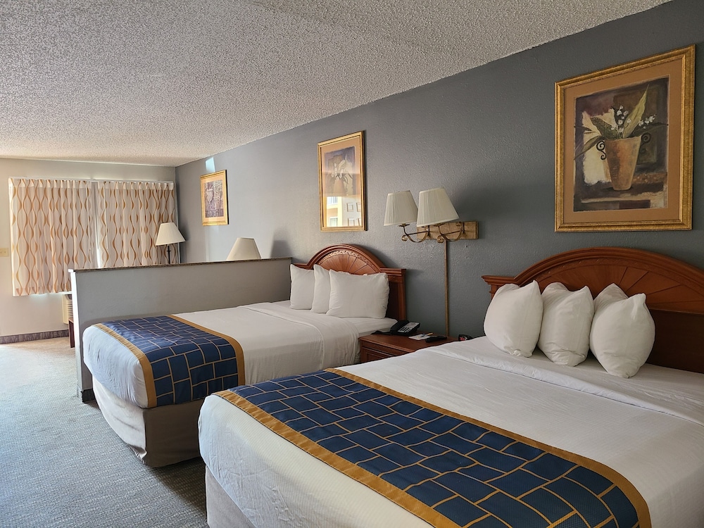Quality Inn & Suites Orlando East - UCF Arena 17/43